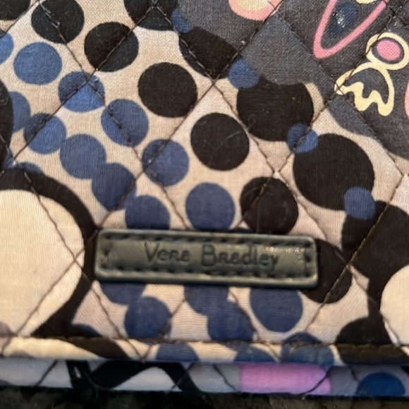 Vera Bradley quilted wallet - Picture 3 of 8